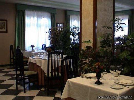 拉谢拉酒店 安特克拉 餐厅 照片